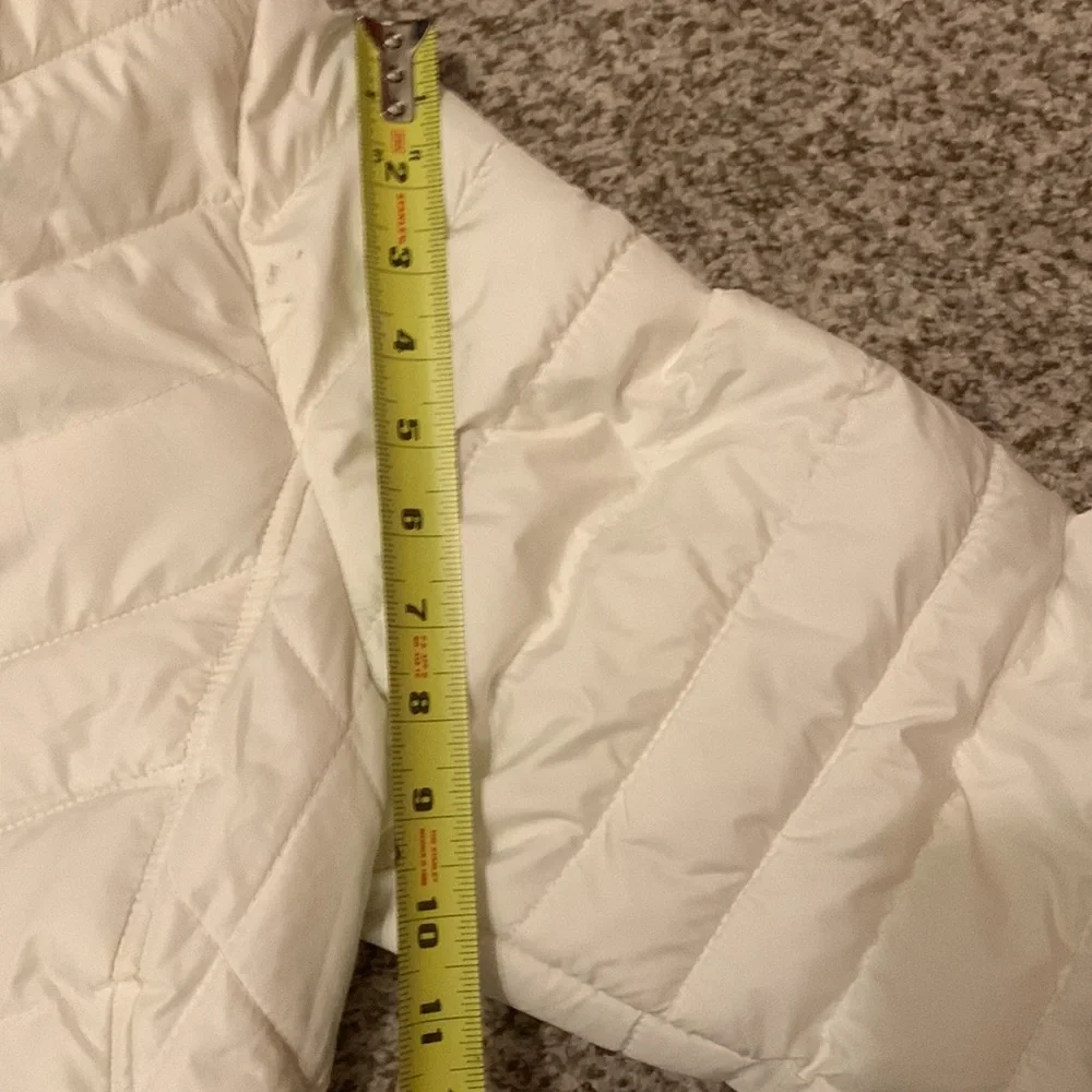 Puffer Jacket - Picture 8 of 8